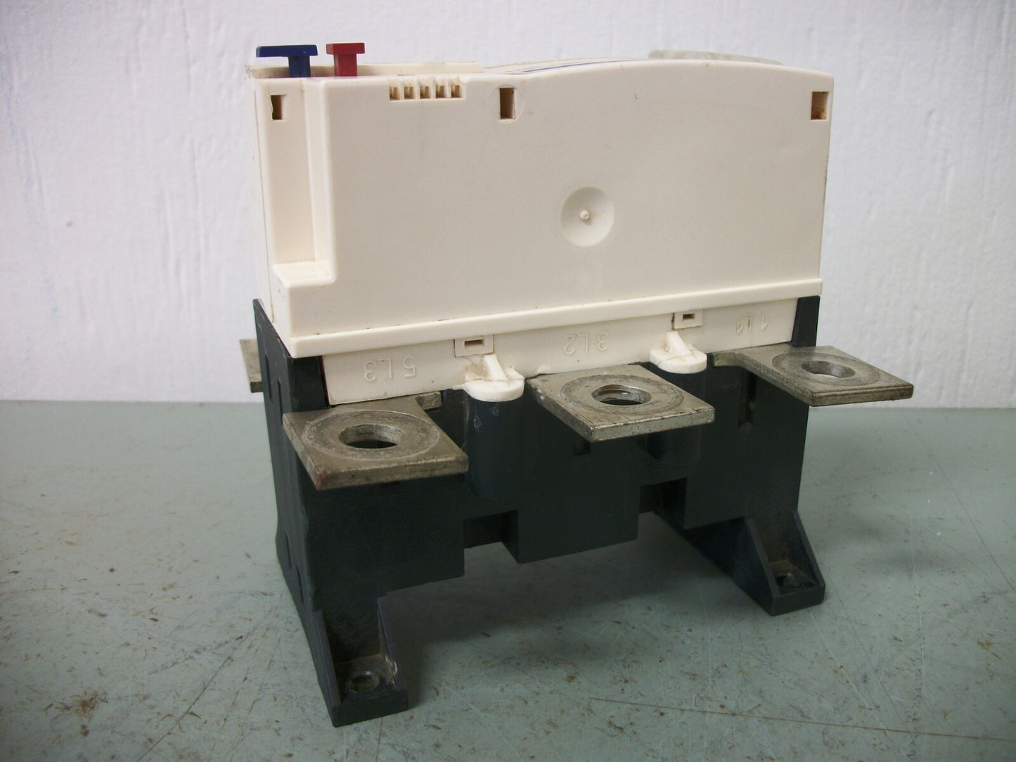 TELEMECANIQUE THERMAL OVERLOAD RELAY LR9F5571 132-220AMP