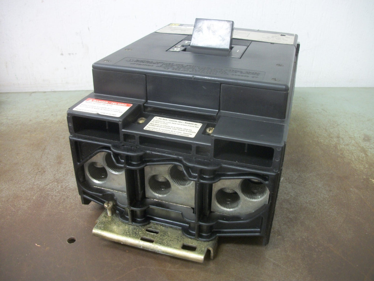 SQUARE D I-LINE LC CIRCUIT BREAKER LC36500 500AMP 600VOLT 3POLE GRAY