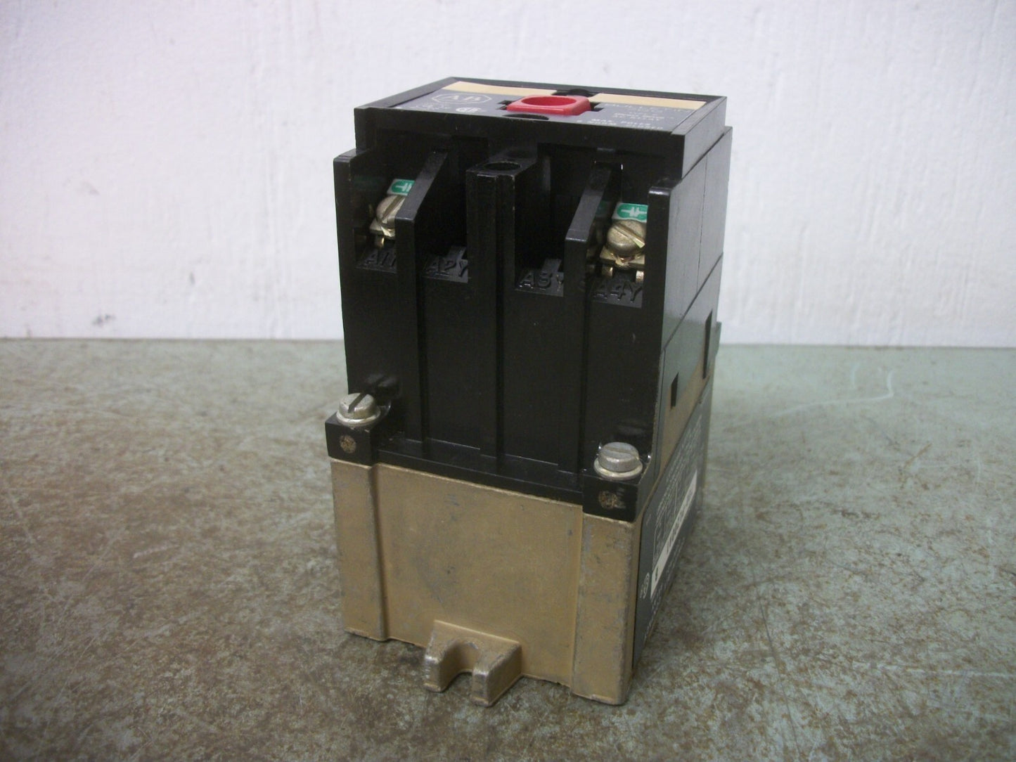 ALLEN-BRADLEY AC CONTROL RELAY 700-PL200A1 120VCOIL