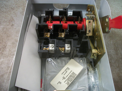 GE DISCONNECT TYPE 3R TG3221R 30AMP 240VOLT 2POLE FUSIBLE NOB