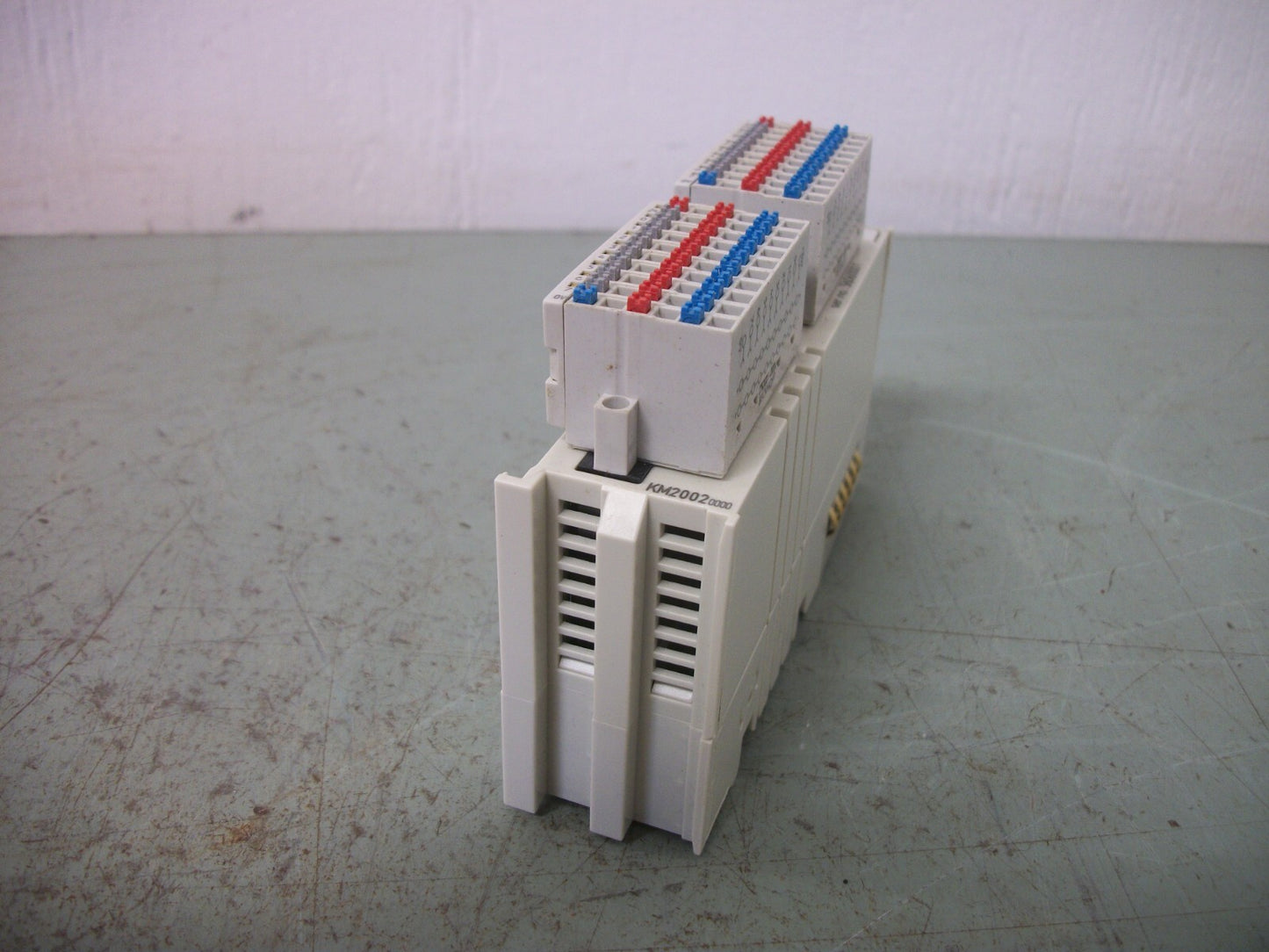 BECKHOFF 16-CHANNEL DIGITAL OUTPUT MODULE KM20020000 NOB