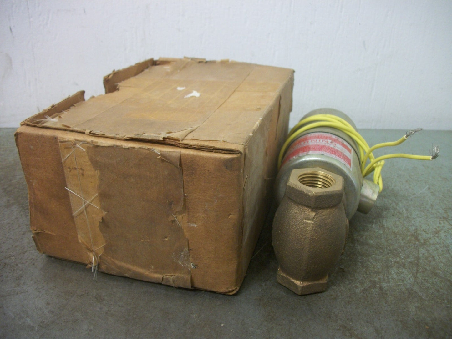 GOULD 1/2" AIR & WATER VALVE TYPE QR 120VOLT 10-300PSI NIB