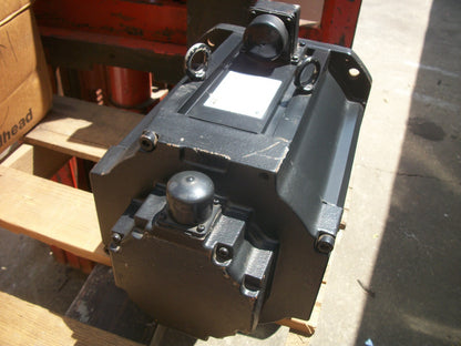 YASKAWA 4.0KW AC SERVO MOTOR USADED-40YRW11 2000RPM 23.2AMP NOB