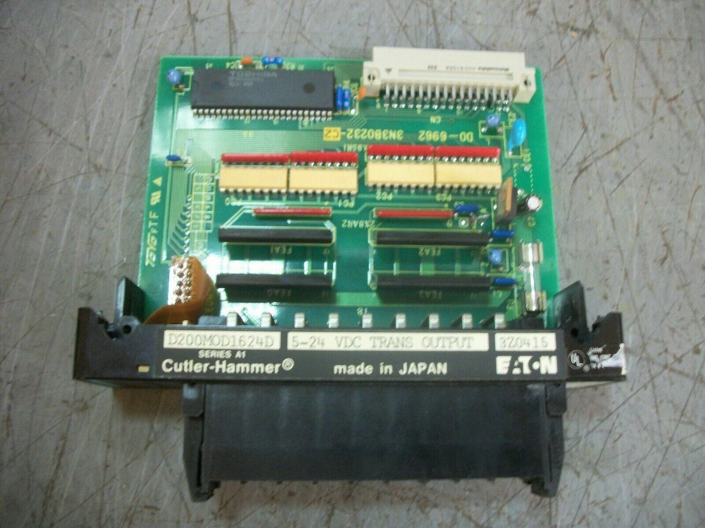 CUTLER-HAMMER OUTPUT MODULE D200MOD1624D 5-24VDC