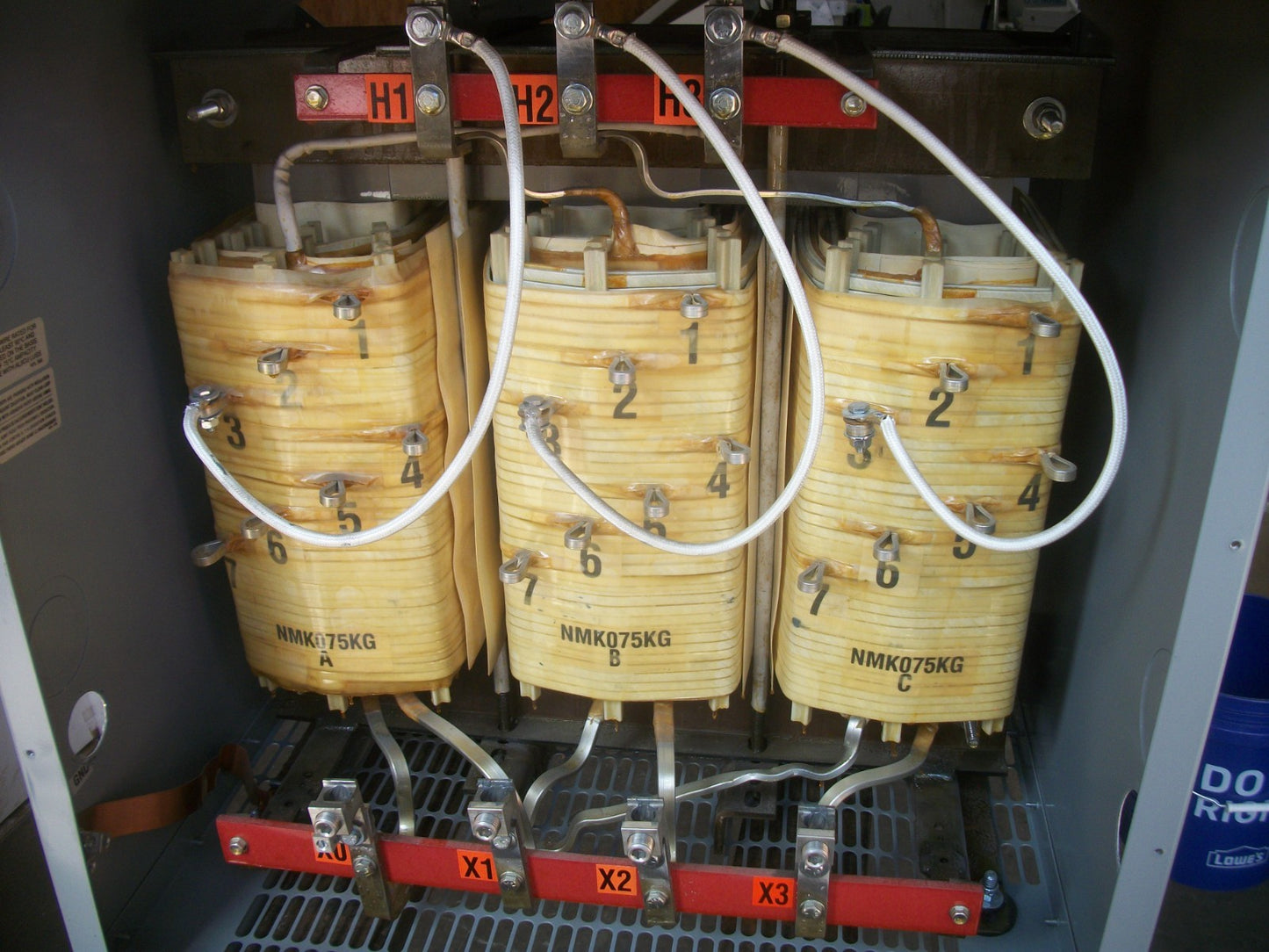 HAMMOND 75KVA 3PH TRANSFORMER TYPE 3R NMK75KG HV 480 LV 380Y/219