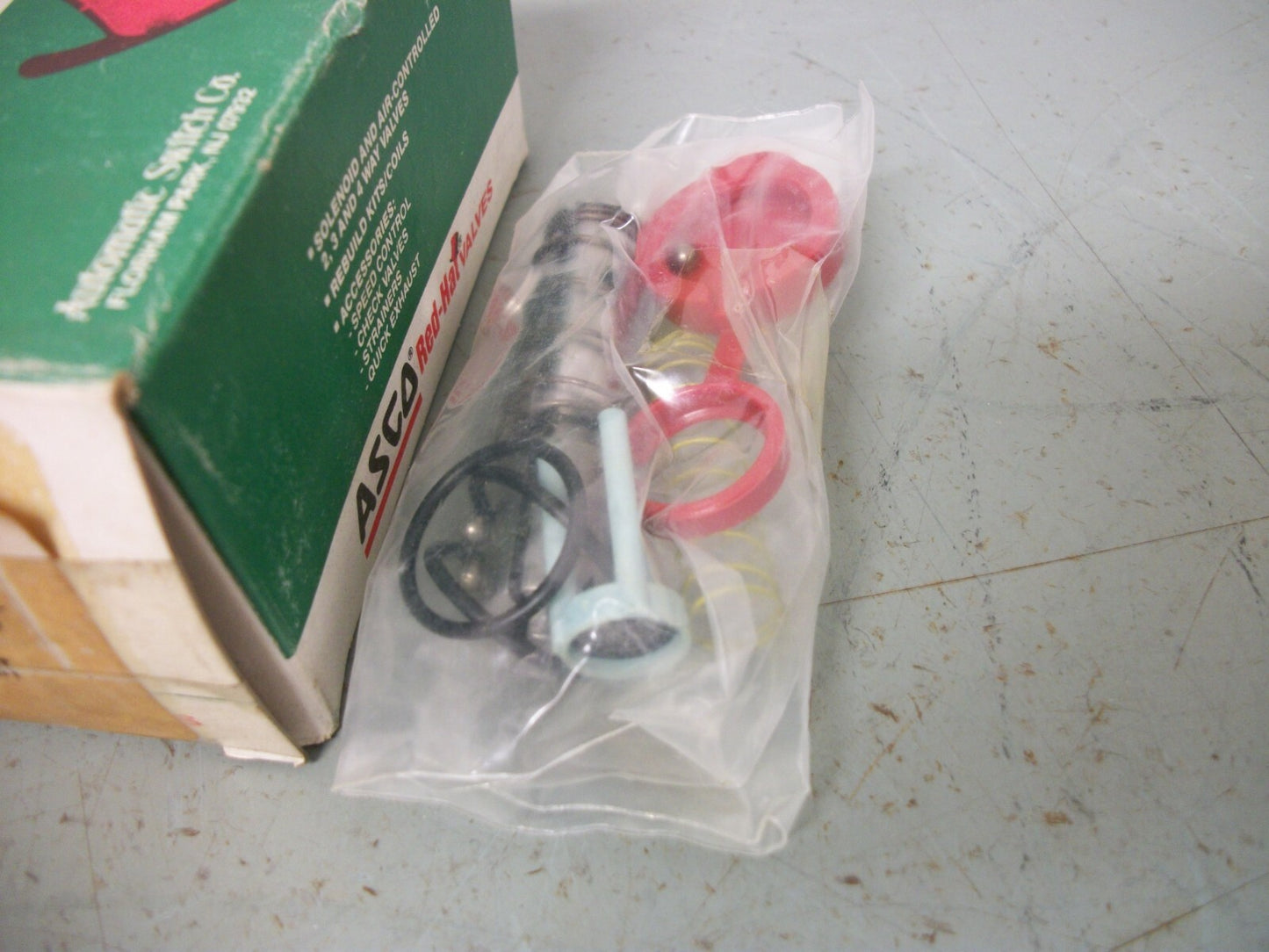 ASCO RED HAT SOLENOID VALVE SPARE PART KIT 186167 NIB