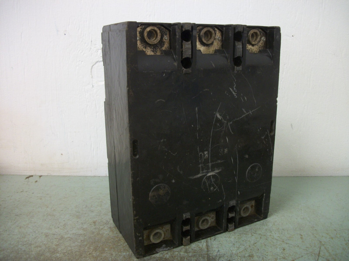 WESTINGHOUSE LA CIRCUIT BREAKER LA3400FSN 400AMP 600VOLT 3POLE