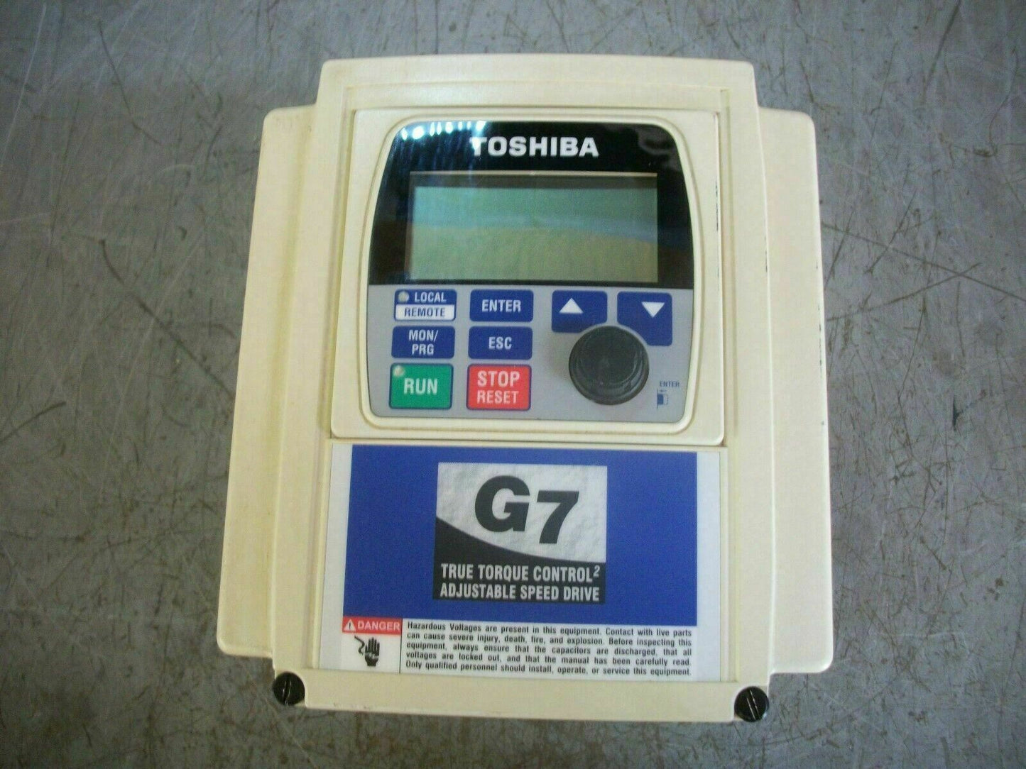 TOSHIBA G7 3HP ADJUSTABLE SPEED DRIVE TRANSISTOR INVERTER VT130G7U2035 230VOLT