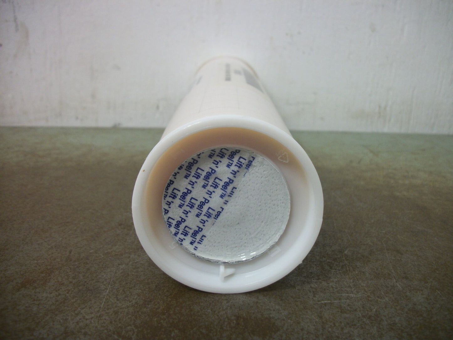 YASKAWA MOTOMAN ROBOTICS MOLY-WHITE #00 14-OZ GREASE CARTRIDGE 132412-2 NEW