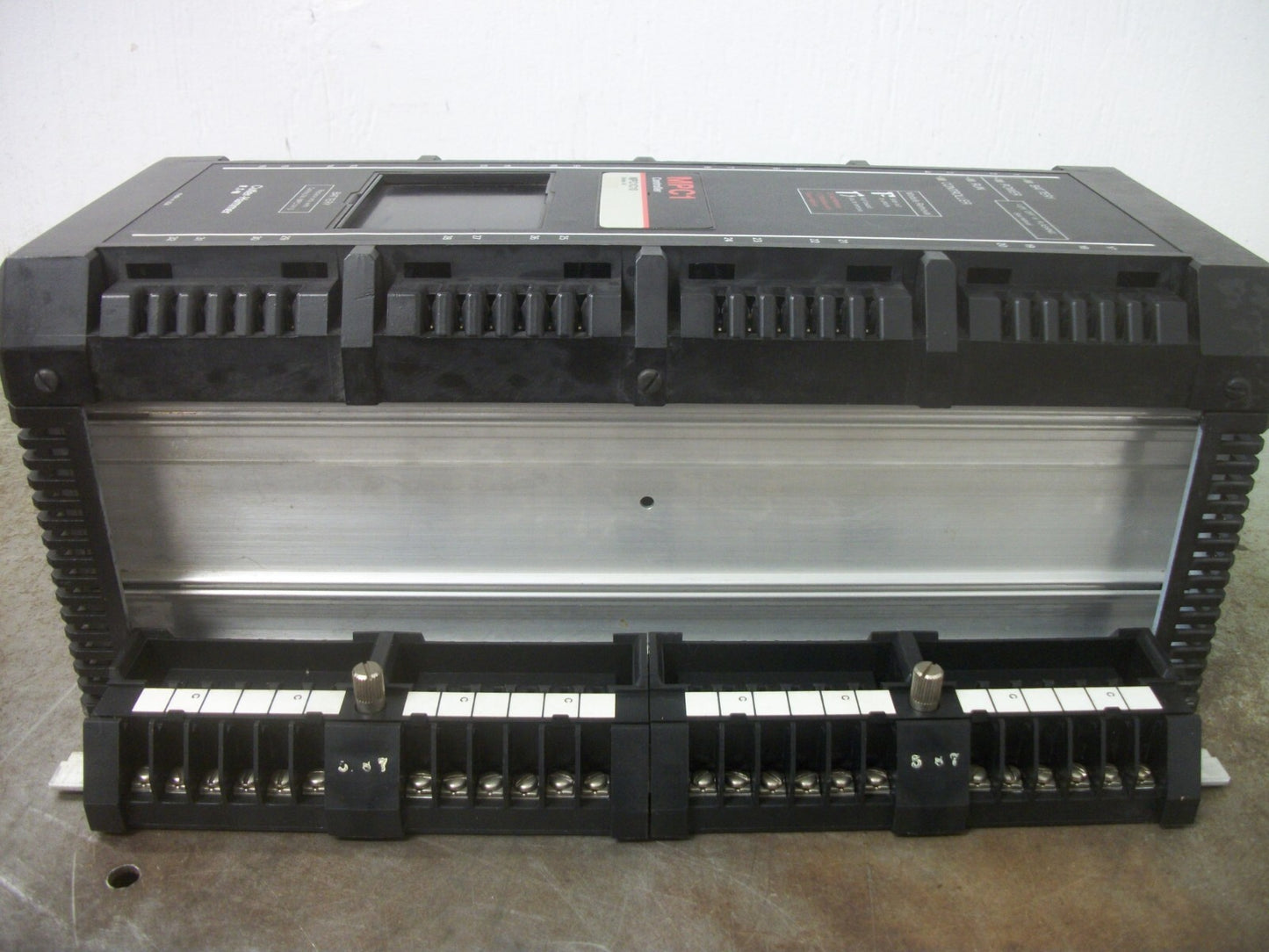 CUTLER-HAMMER EXPANDABLE PLC CONTROLLER MPC1C10