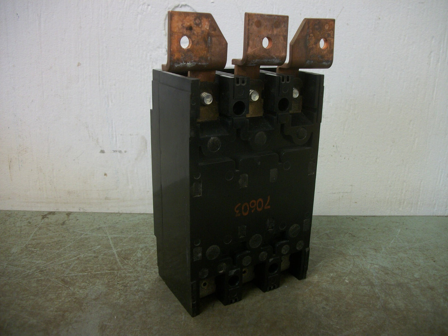 WESTINGHOUSE CA CIRCUIT BREAKER CA3150X 150AMP 240VOLT 3POLE W/HARDWARE