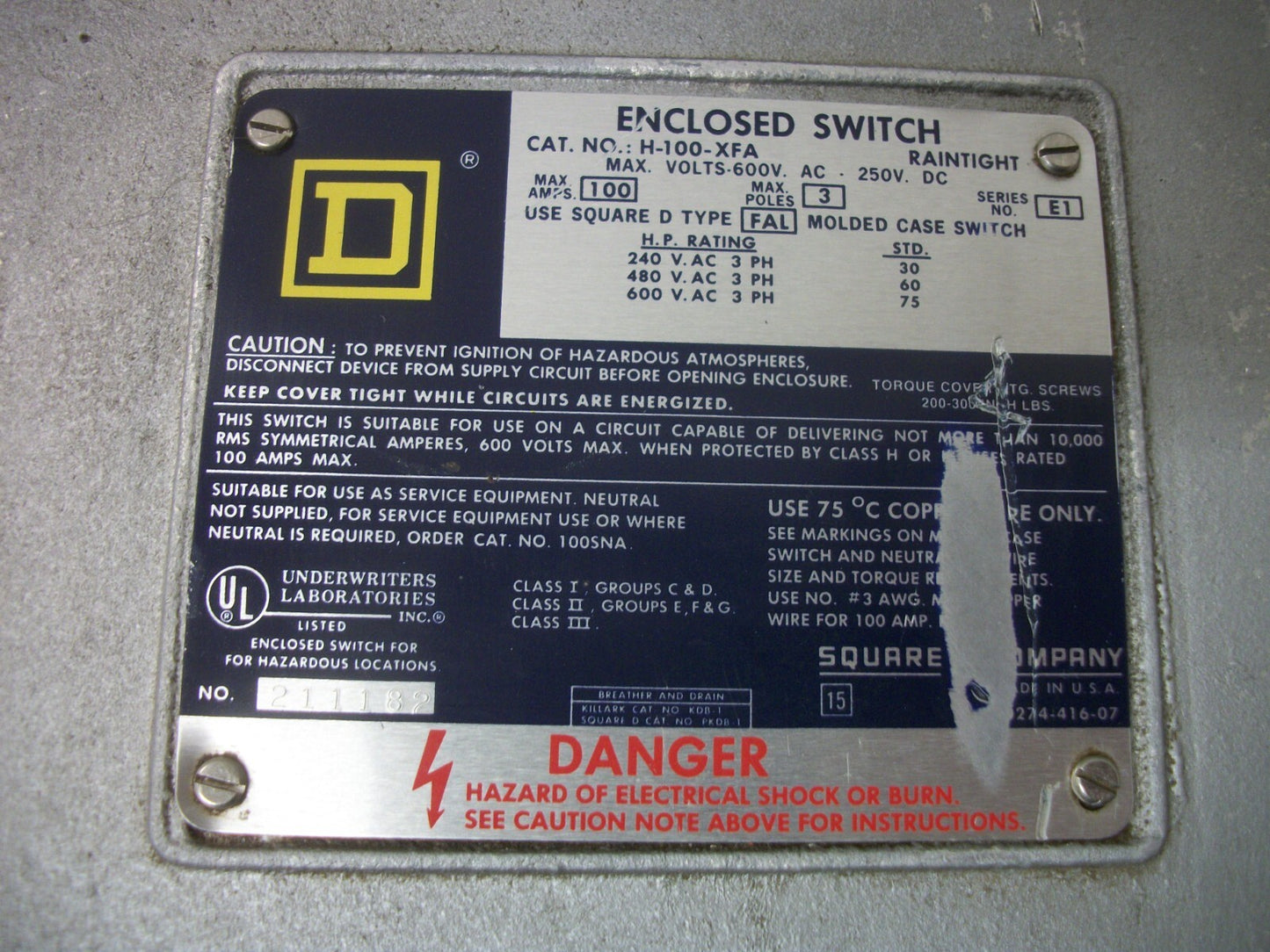 SQUARE D ENCL CIRCUIT BREAKER 3R H-100-XFA 100AMP 600VOLT 3POLE W/BREAKER NOB