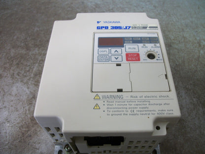 YASKAWA GPD 305/J7 0.2KW INVERTER DRIVE CIMR-J7AM40P2 460VOLT 3PH 1.2AMP