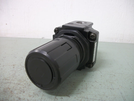 PUSHLOCK 1/4" NPT PNEUMATIC AIR REGULATOR VALVE 200PSI