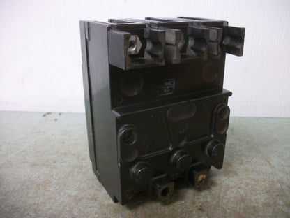 SIEMENS EH3 CIRCUIT BREAKER EH3B030 30AMP 480VOLT 3POLE