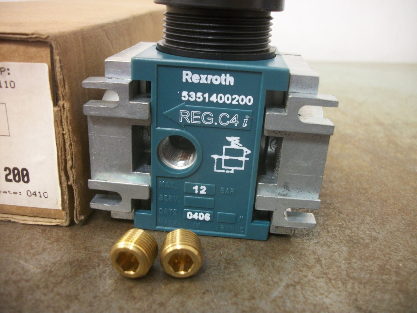 REXROTH 3/8" PNEUMATIC PRESSURE REGULATOR 5351403200 12BAR NIB