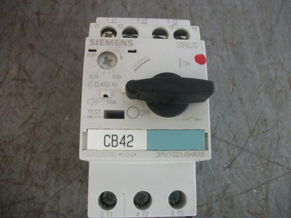 SIEMENS MOTOR CIRCUIT BREAKER 3RV1021-0HA10 0.55-0.8AMP