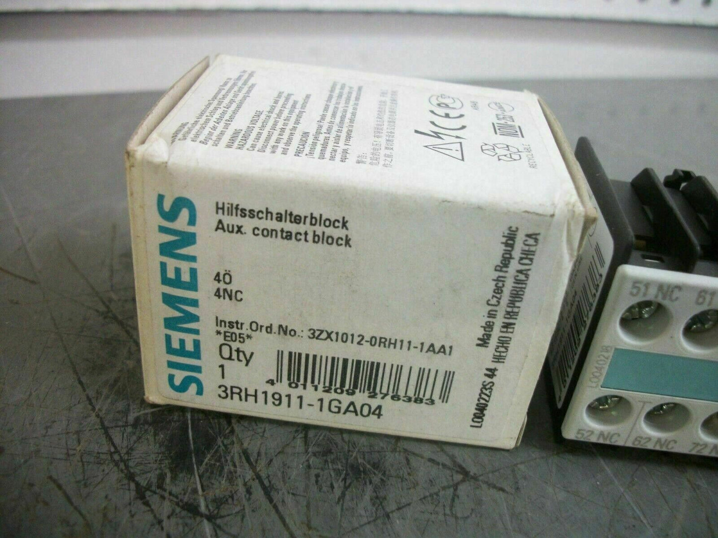 SIEMENS 4N.C. AUXILIARY CONTACT BLOCK 3RH1911-1GA04 NIB