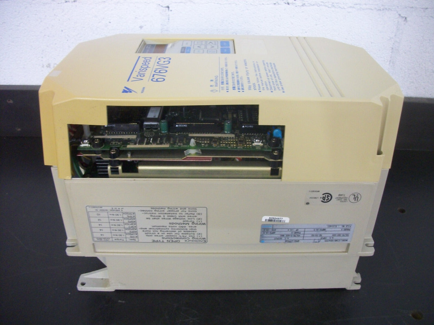 YASKAWA 10HP VARIABLE FREQUENCY DRIVE CIMR-VGV47P5 460VOLT 3PH 10KVA