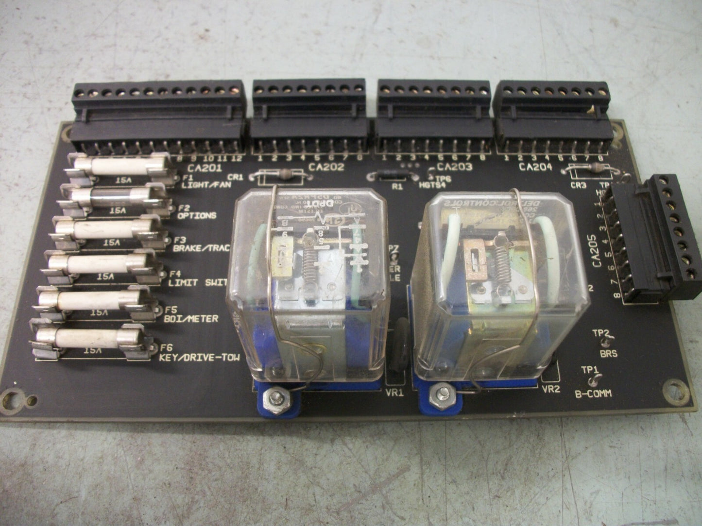 CROWN LIFT CONTROLLER DISTRIBUTION PANEL CONTROL BOARD 111251 REV B