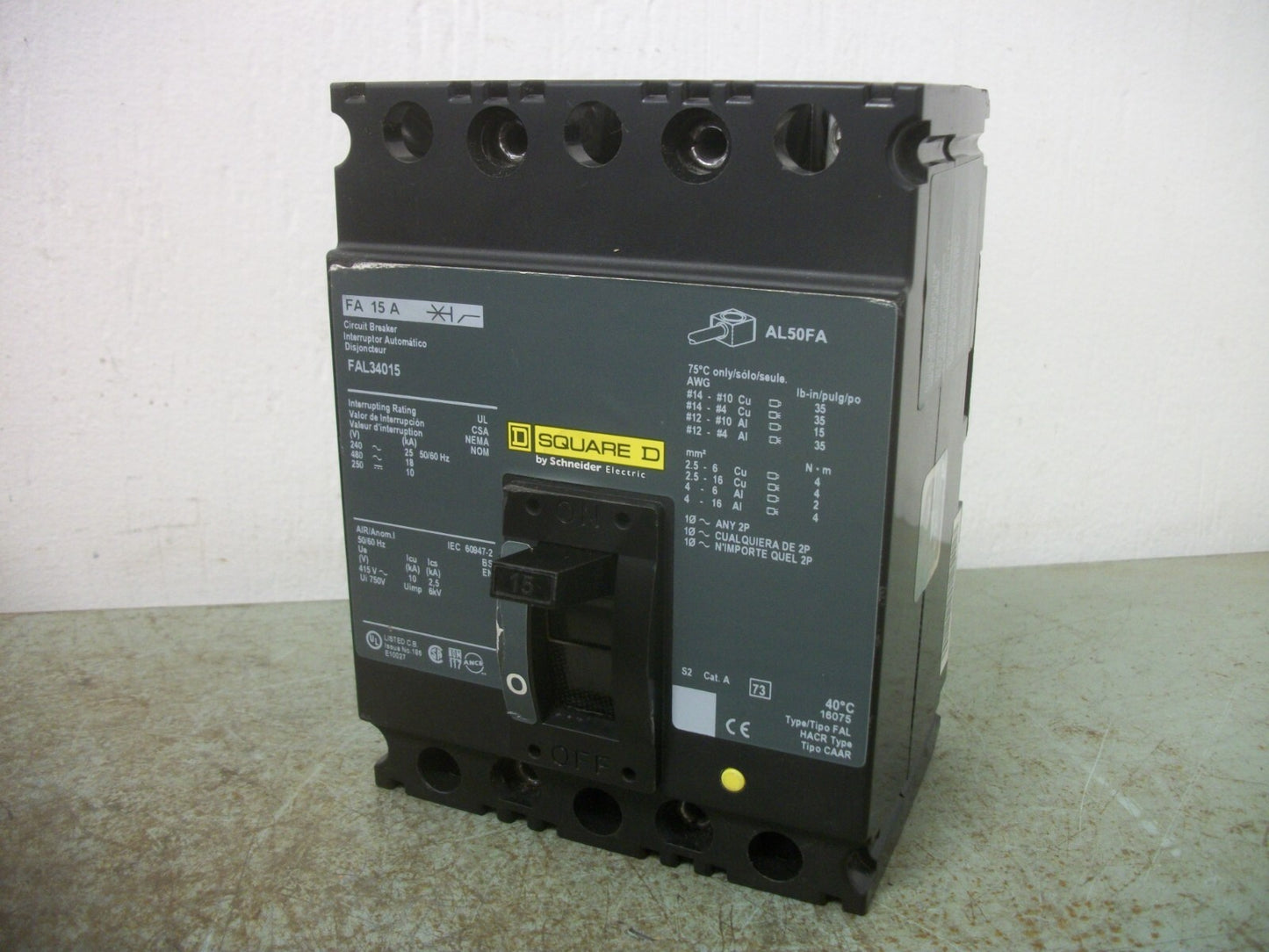 SQUARE D FAL CIRCUIT BREAKER FAL34015 15AMP 480VOLT 3POLE GREEN