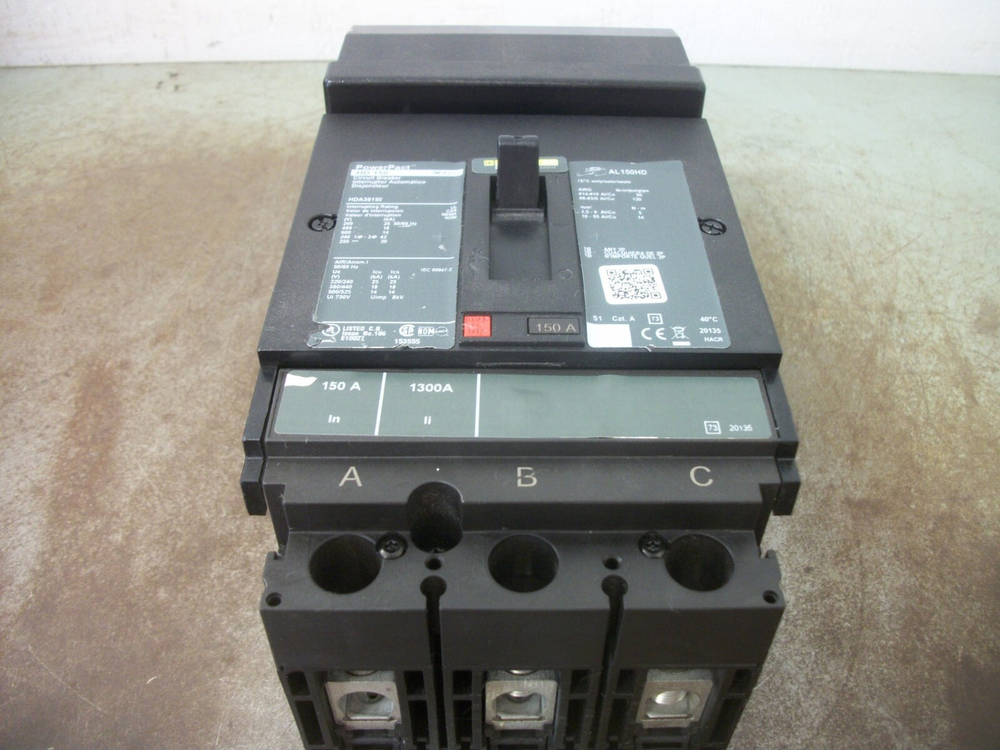 SQUARE D POWERPACT I-LINE HD CIRCUIT BREAKER HDA36150 150AMP 600VOLT 3POLE