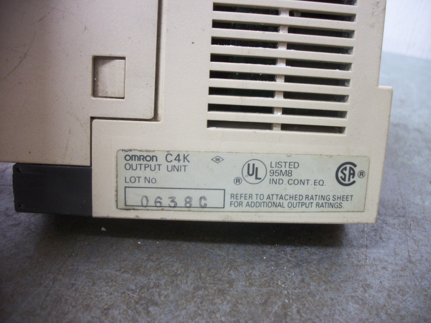 OMRON PLC C4K OUTPUT UNIT C4K-OR2