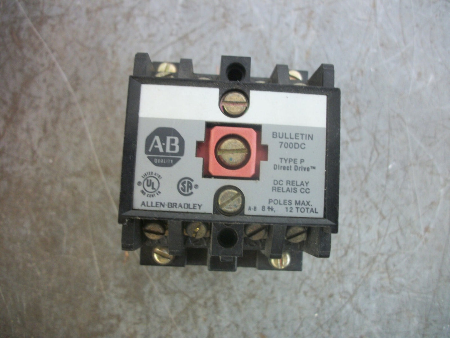 ALLEN-BRADLEY TYPE P DC CONTROL RELAY 700DC-P400Z24 24VCOIL