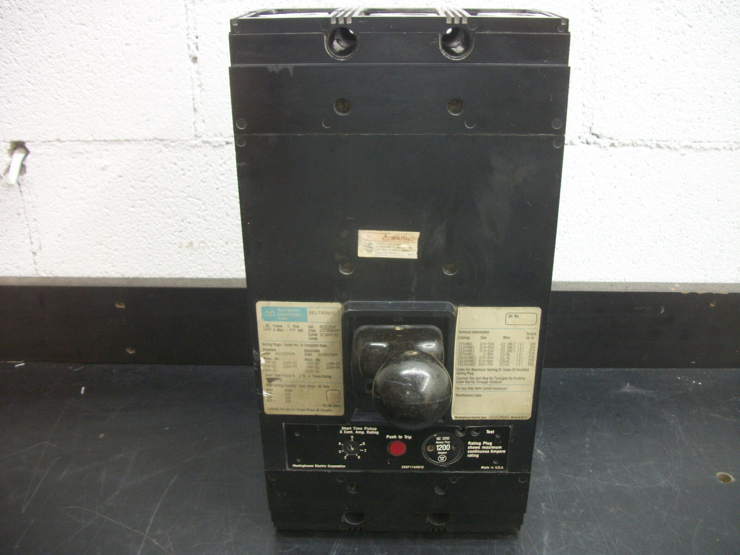 WESTINGHOUSE SELTRONIC NC CIRCUIT BREAKER NC31200F 1200AMP 600VOLT 3POLE W/1200A
