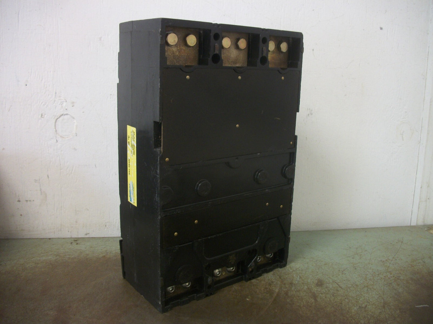 SQUARE D MAL CIRCUIT BREAKER MAL36400 400AMP 600VOLT 3POLE GRAY