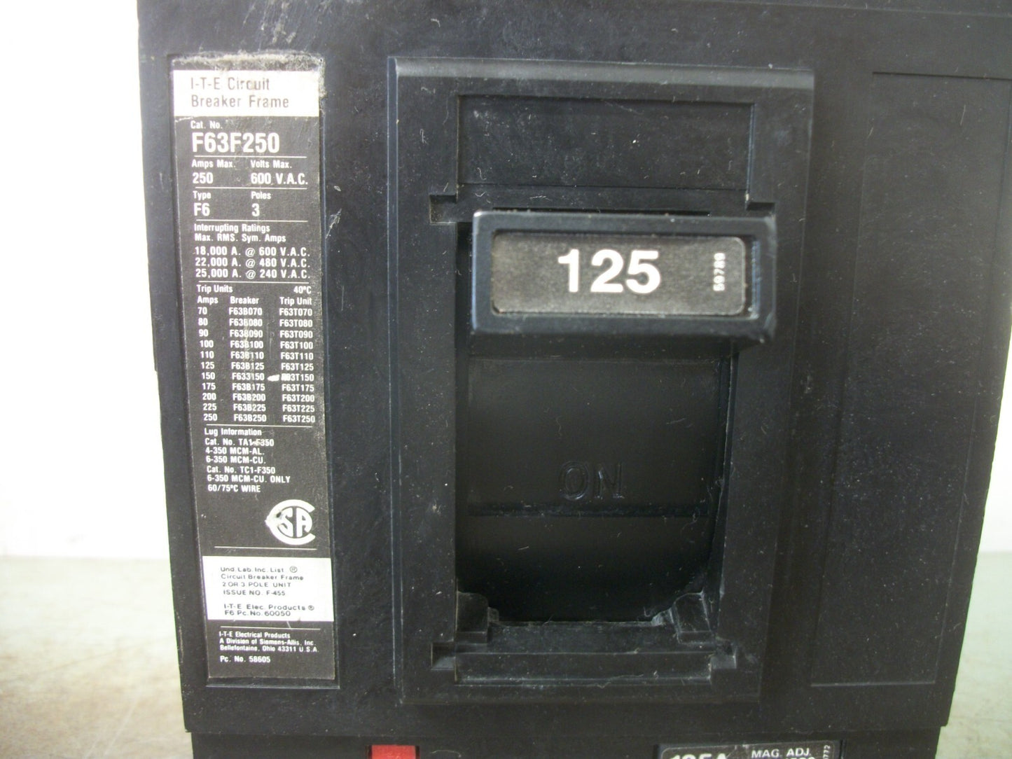 SIEMENS F6 CIRCUIT BREAKER F63F250 250AMP 600VOLT 3POLE W/125A TRIP