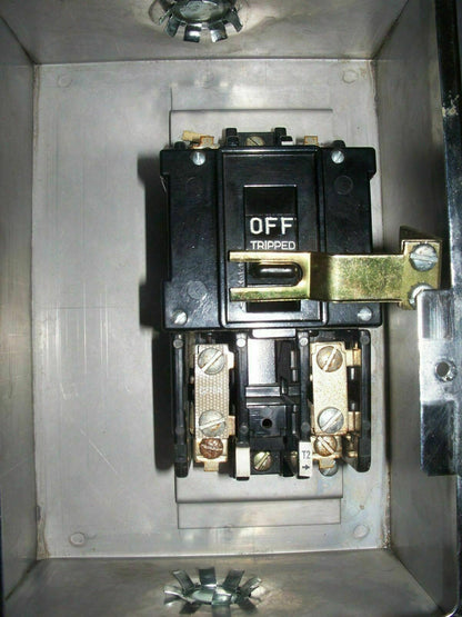 GE ENCL SIZE M-0 MANUAL MOTOR STARTER SS CR1062R29C 277VOLT 1PH 2HP