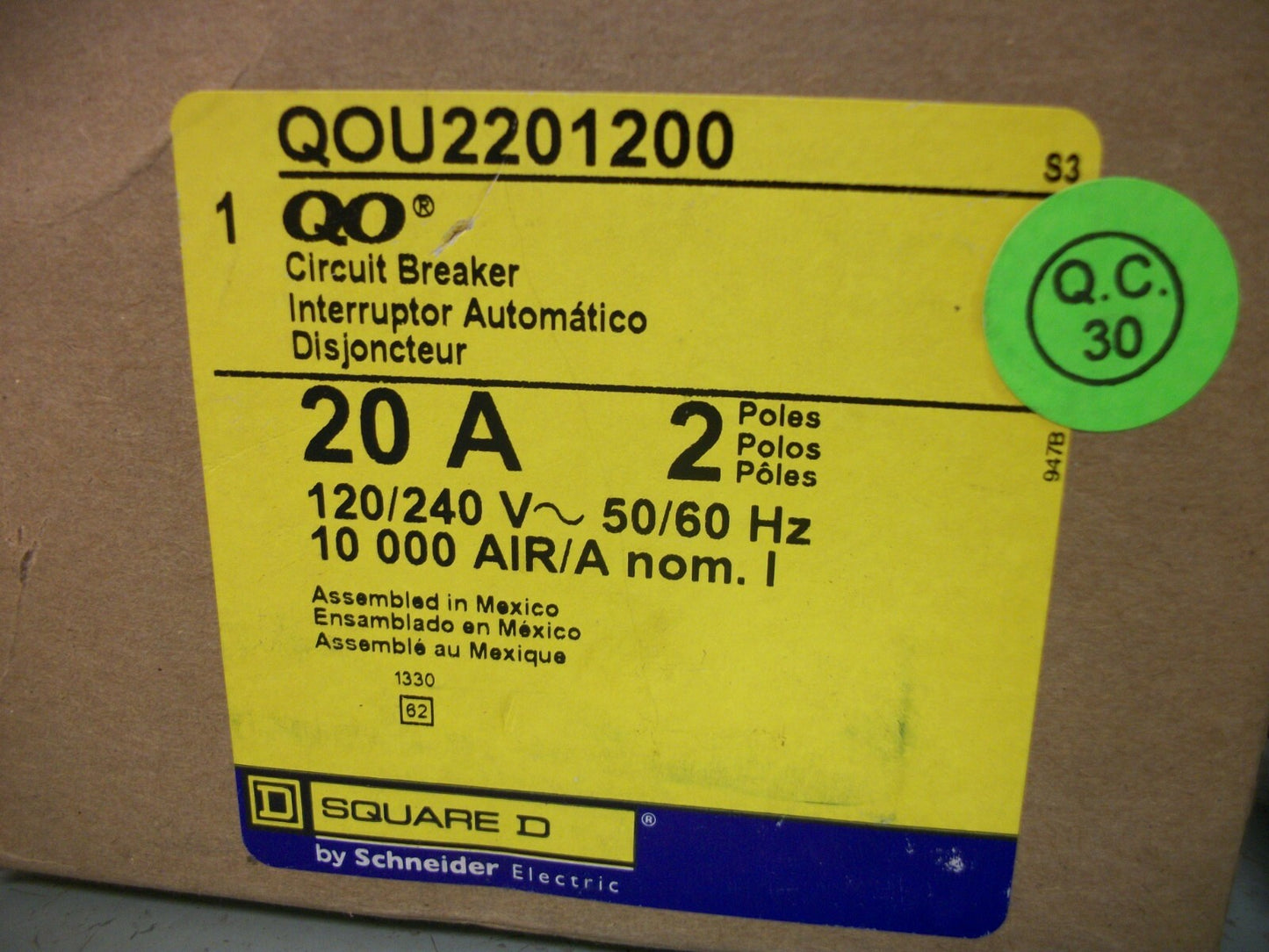 SQUARE D QOU CIRCUIT BREAKER QOU2201200 20AMP 240VOLT 2POLE W/AUX NIB