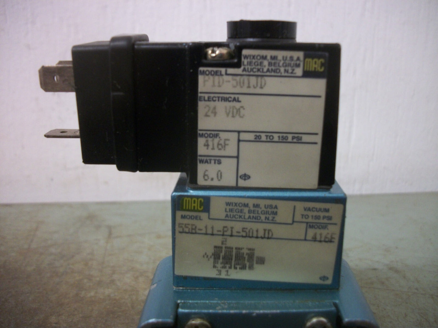MAC 3-WAY SOLENOID VALVE 55B-11-PI-501JD 150PSI 24VDC 6W