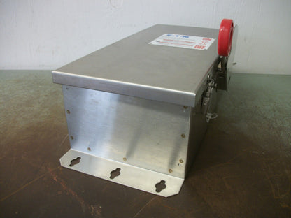 CUTLER-HAMMER DISCONNECT S.S. TYPE 4,4X DH361NWK 30AMP 600VOLT 3POLE FUSIBLE NOB