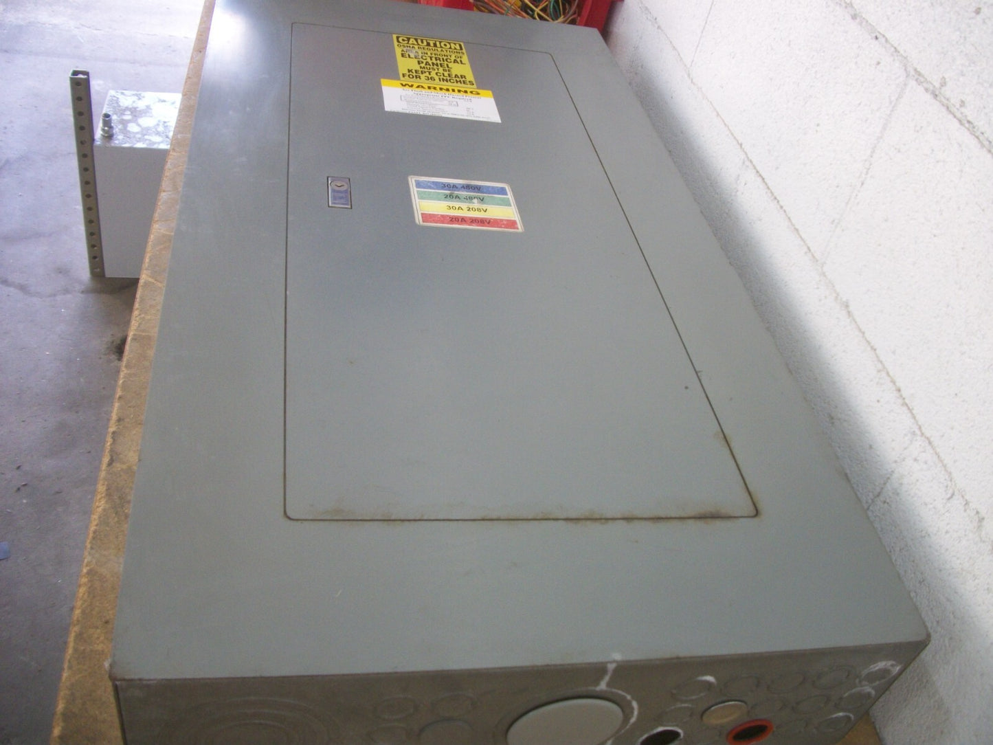 SQUARE D NF LOAD CENTER PANELBOARD NF430L2C 250AMP 600Y/347/240VOLT 3PH