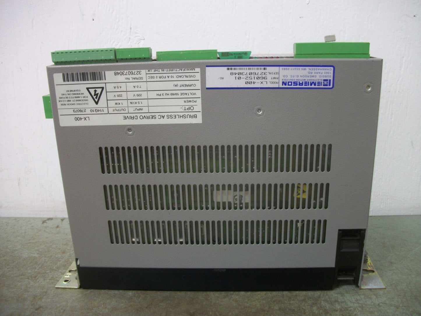 EMERSON LX-400 1KW BRUSHLESS AC SERVO DRIVE 960152-01 220VOLT 3PH 4.5AMP