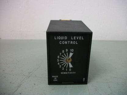 ABB SSAC LIQUID LEVEL CONTROL MODULE LLC42A5A 24VAC