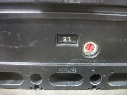 FUJI BU-LSB CIRCUIT BREAKER BU-LSB3F600 600AMP 600VOLT 3POLE W/600A TRIP CHIPPED