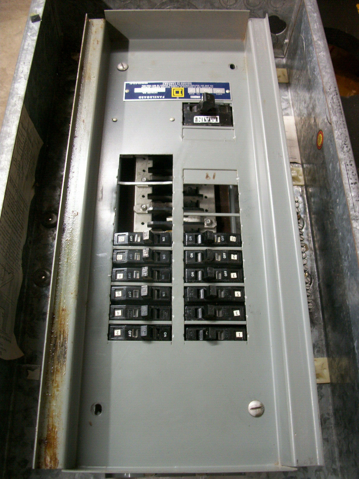 SQUARE D NQO LOAD CENTER PANELBOARD NQO446042 100AMP 120/240VOLT 1PH 3W 50A MAIN