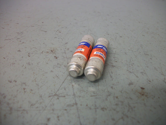 FERRAZ-SHAWMUT LOT OF 2 AMP-TRAP 2000 FUSES ATDR12 12AMP 600VOLT