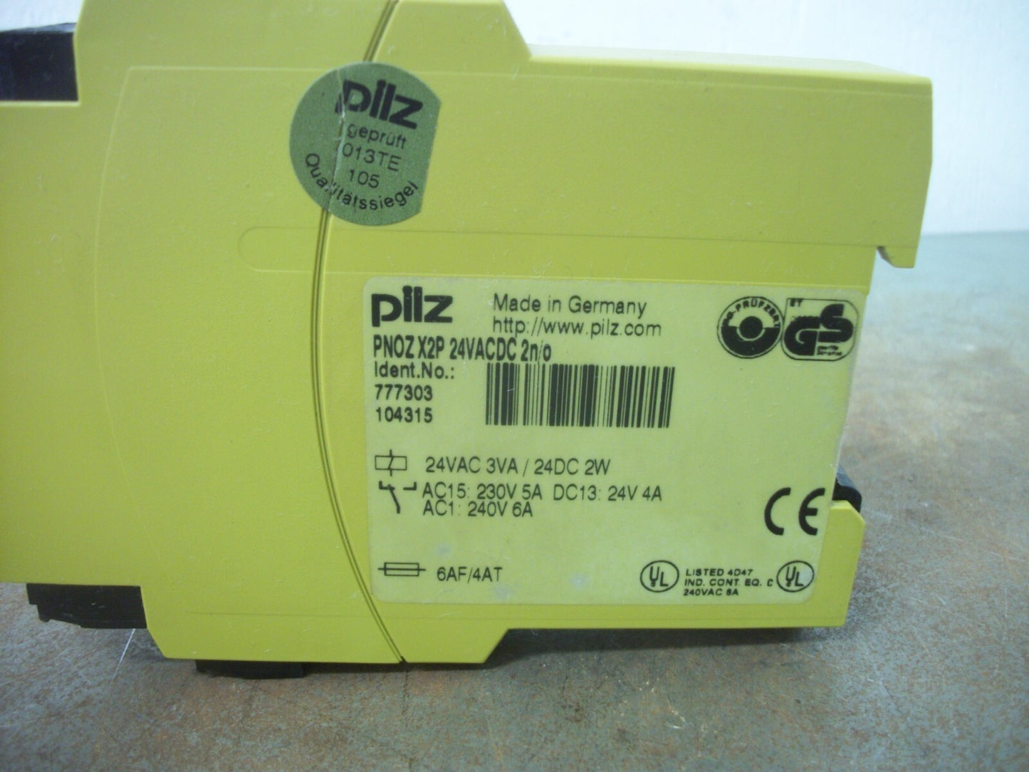 PILZ PNOZ X2P 2-CHANNEL SAFETY RELAY PNOZ X2P 24VACDC 2N/O