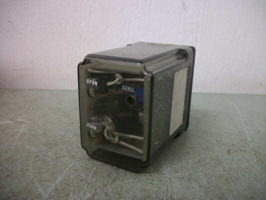 ACTION INSTRUMENTS SIGNAL CONDITIONER RELAY MDL-7010-125 NOB