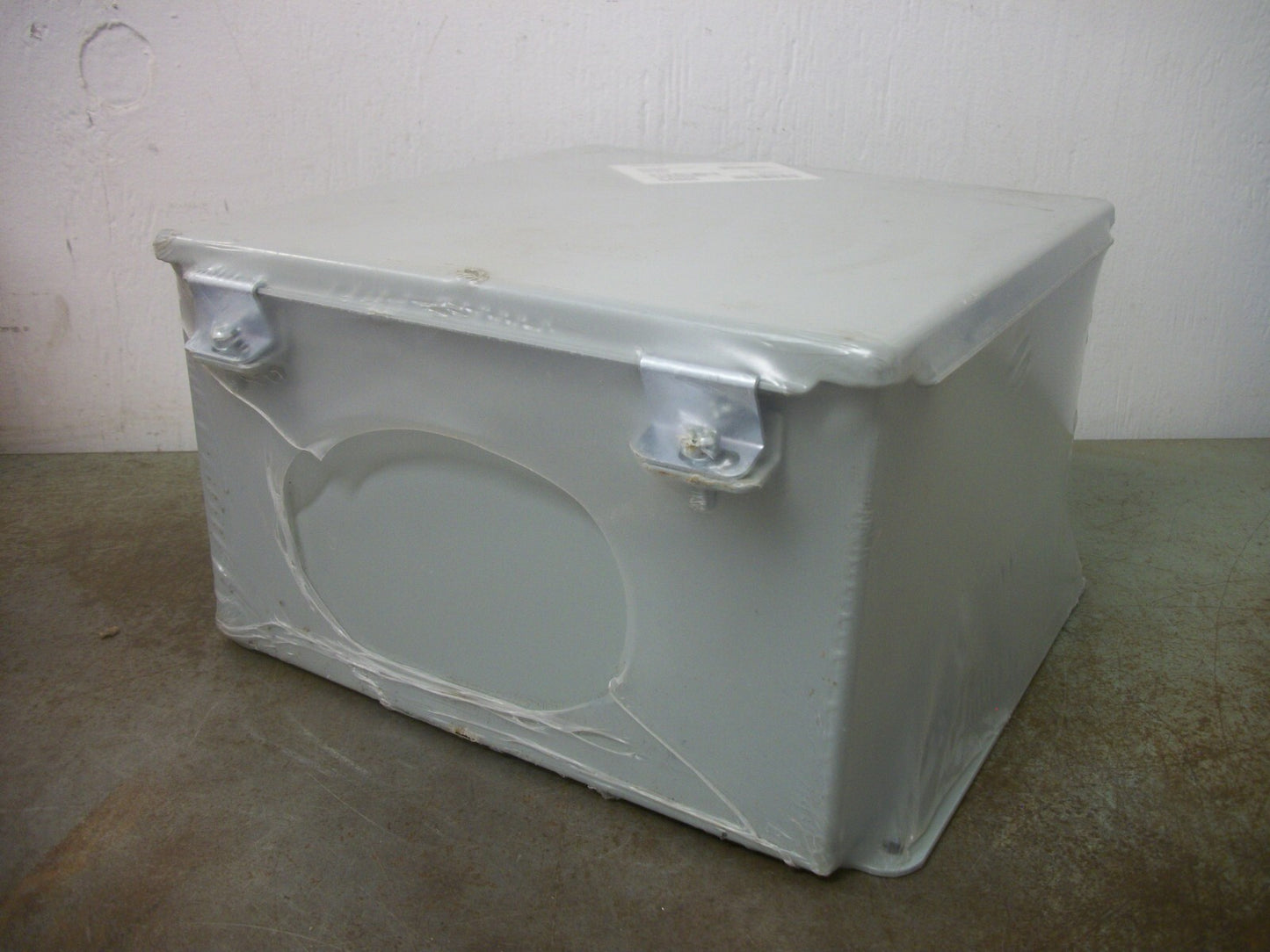 HOFFMAN 10 X 10 X 6 JIC BOX ENCLOSURE TYPE 12,13 A10106CH NEW