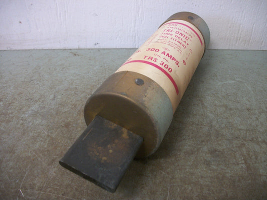 GOULD SHAWMUT TRI-ONIC FUSE TRS300 300AMP 600VOLT