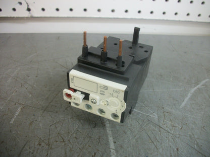 C3 CONTROLS THERMAL OVERLOAD RELAY 320-B2D80 5.6-8AMP