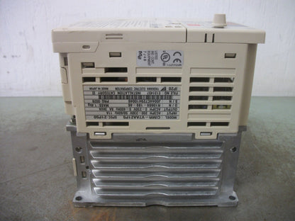 YASKAWA VS MINI V7 1.5KW INVERTER DRIVE CIMR-V7AA21P5 230VOLT 3PH