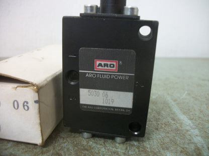 INGERSOLL-RAND ARO FLUID POWER 1/8" 3-WAY 2-POS PNEUMATIC VALVE 5030-06 NIB