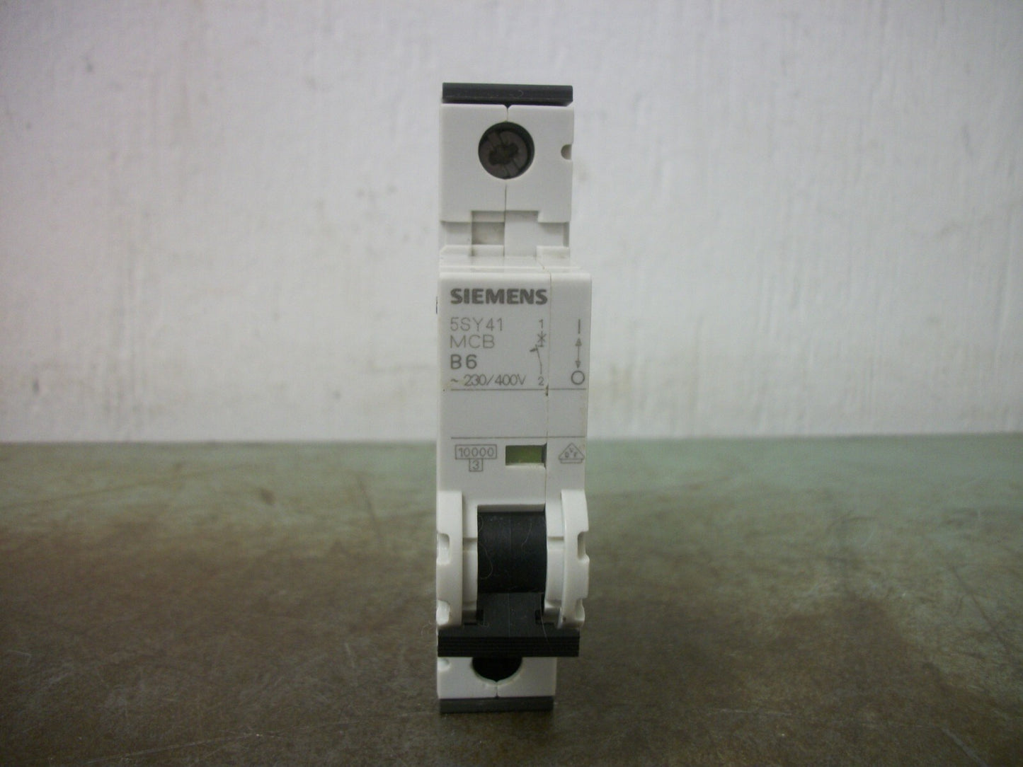 SIEMENS MINI CIRCUIT BREAKER 5SY41MCBB6 5SY4106-6 6AMP 400VOLT 1POLE