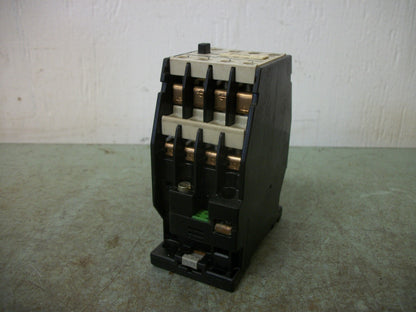 SIEMENS CONTROL RELAY 3TH8262-0A 16AMP 110VCOIL